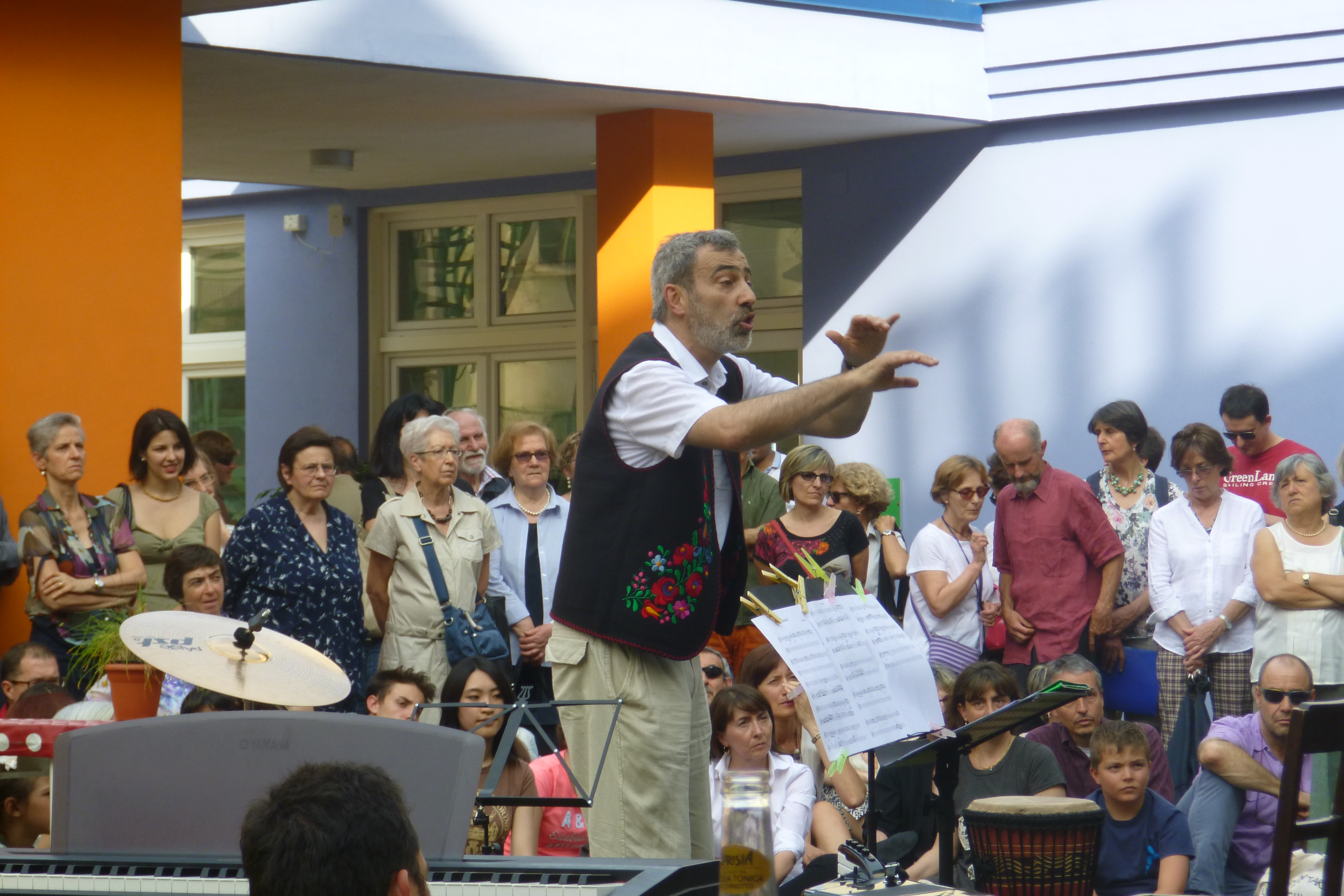 San Salvario ha un coro verde, Torino, giugno 2014